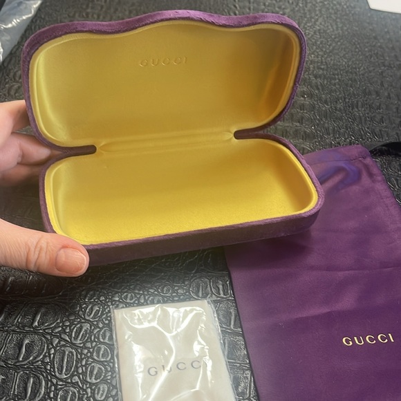 Gucci Havana #GG0226S Sunglasses with Gold Logo GG on side with Gold Frame - Picture 9 of 12